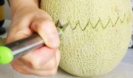 便血吃哈密瓜行吗,天然食疗新选择