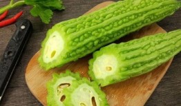 吃瓜有点糖,甜蜜滋味藏其中