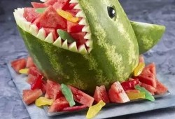 吃瓜的龙图片,探寻吃瓜龙的神秘故事