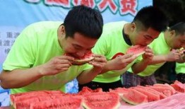 决赛吃瓜群众,吃瓜群众的热闹围观