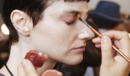 intoyou口红官网吃瓜,网红爆款背后的秘密与魅力