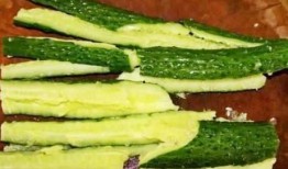 小脆瓜是乳瓜吗怎么吃,乳瓜的别称，美味吃法大揭秘