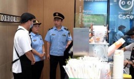 执法被别人吃瓜,网友热议执法公正与舆论监督