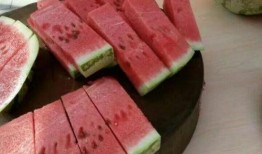 成都大学吃瓜视频,揭秘校园生活趣味瞬间