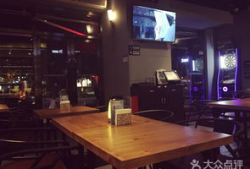 广州天河酒馆吃瓜事件,一场引发热议的街头冲突