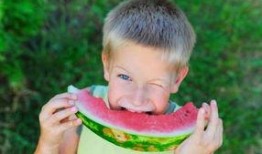 笑着吃瓜后续,笑着吃瓜后续精彩再续