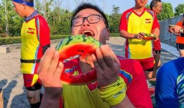 吃瓜王大赛,瓜界风云再起，谁是瓜界霸主？